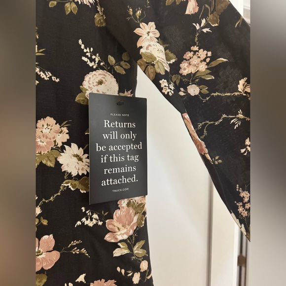 NWT Tuckernuck Floral Dress XS - Picture 3 of 10